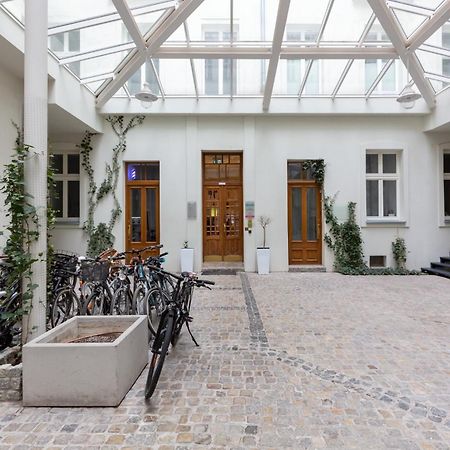 Lux Studio Kamienica Noakowskiego 16 By Noclegi Renters Warszawa Exteriör bild