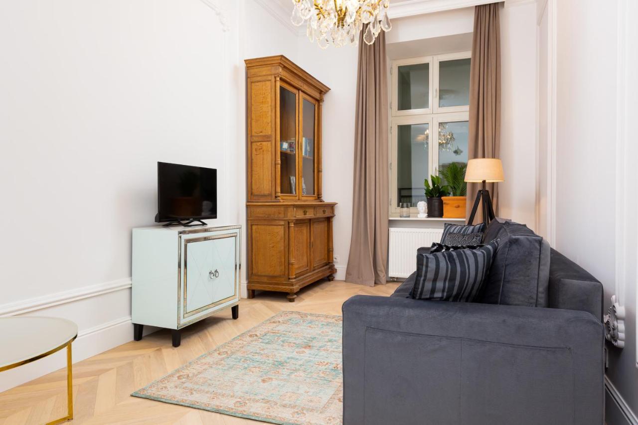 Lux Studio Kamienica Noakowskiego 16 By Noclegi Renters Warszawa Exteriör bild